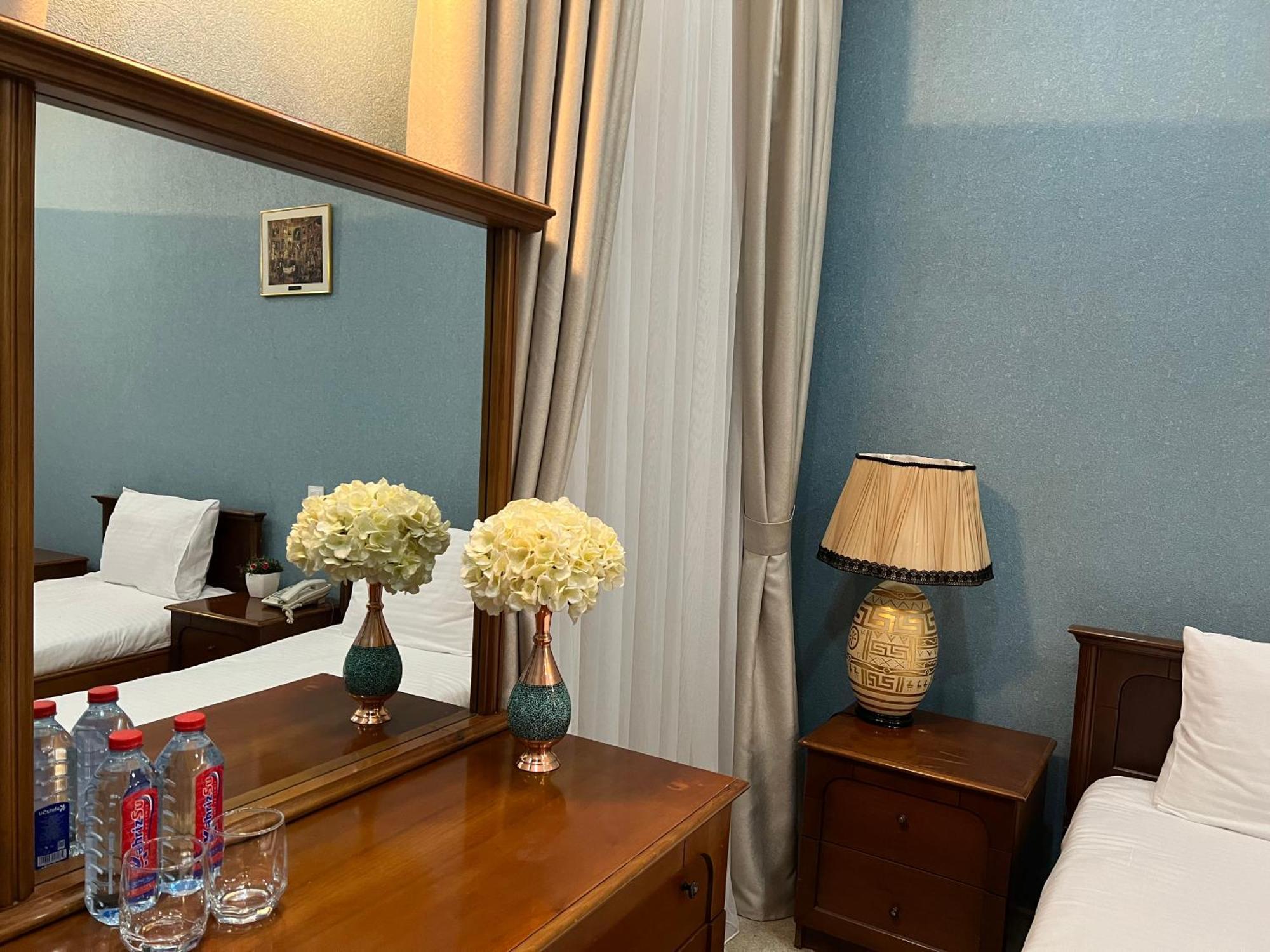 Swan Hotel บากู ภายนอก รูปภาพ