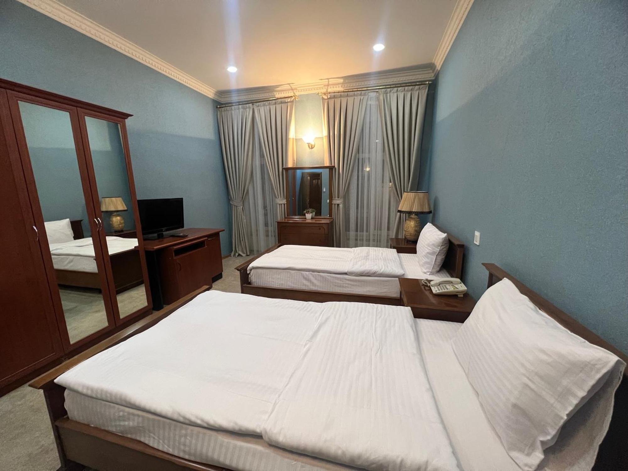 Swan Hotel บากู ภายนอก รูปภาพ